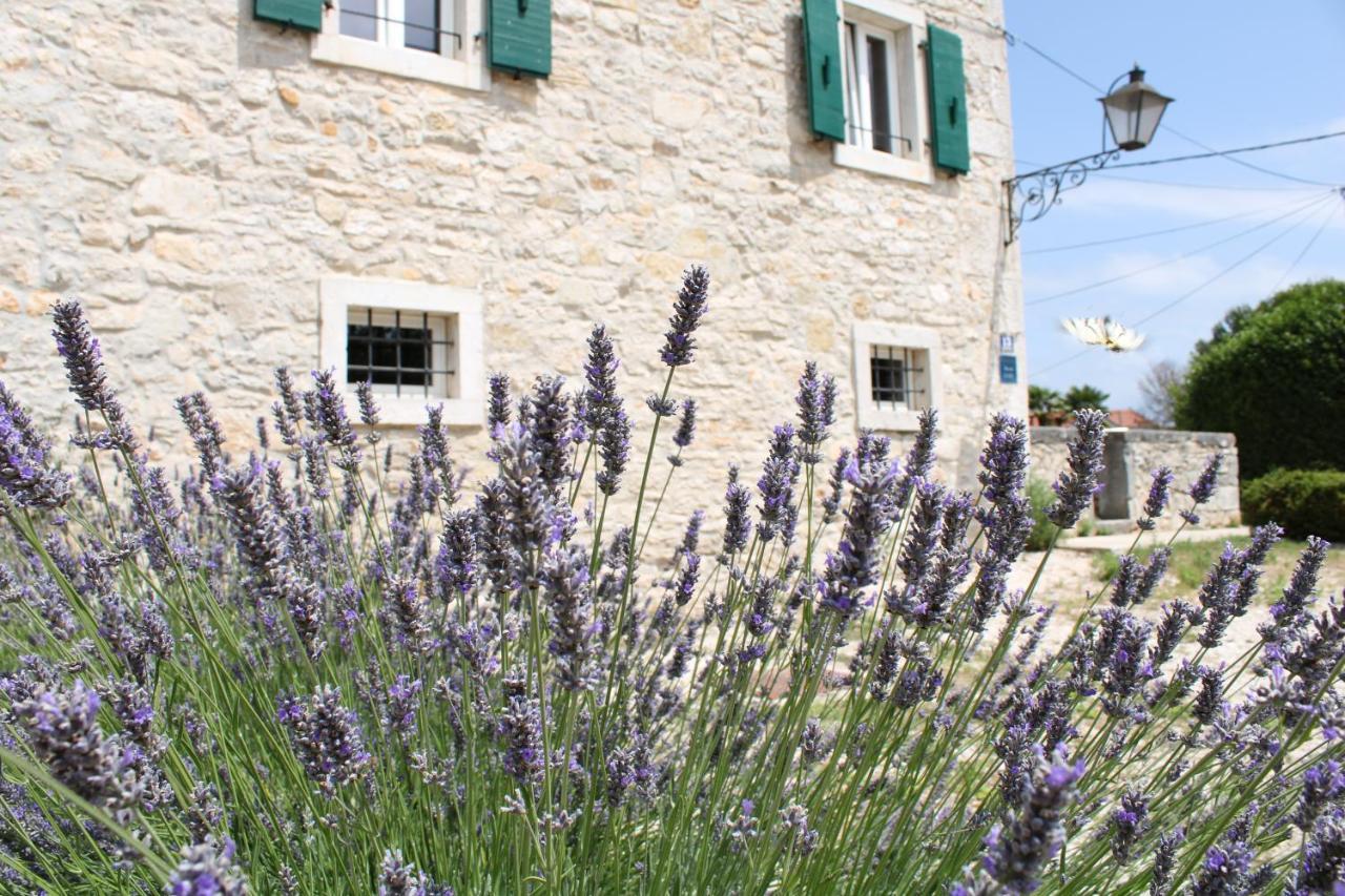 Boutique Hotel Castello Gulich Πόρετς Εξωτερικό φωτογραφία